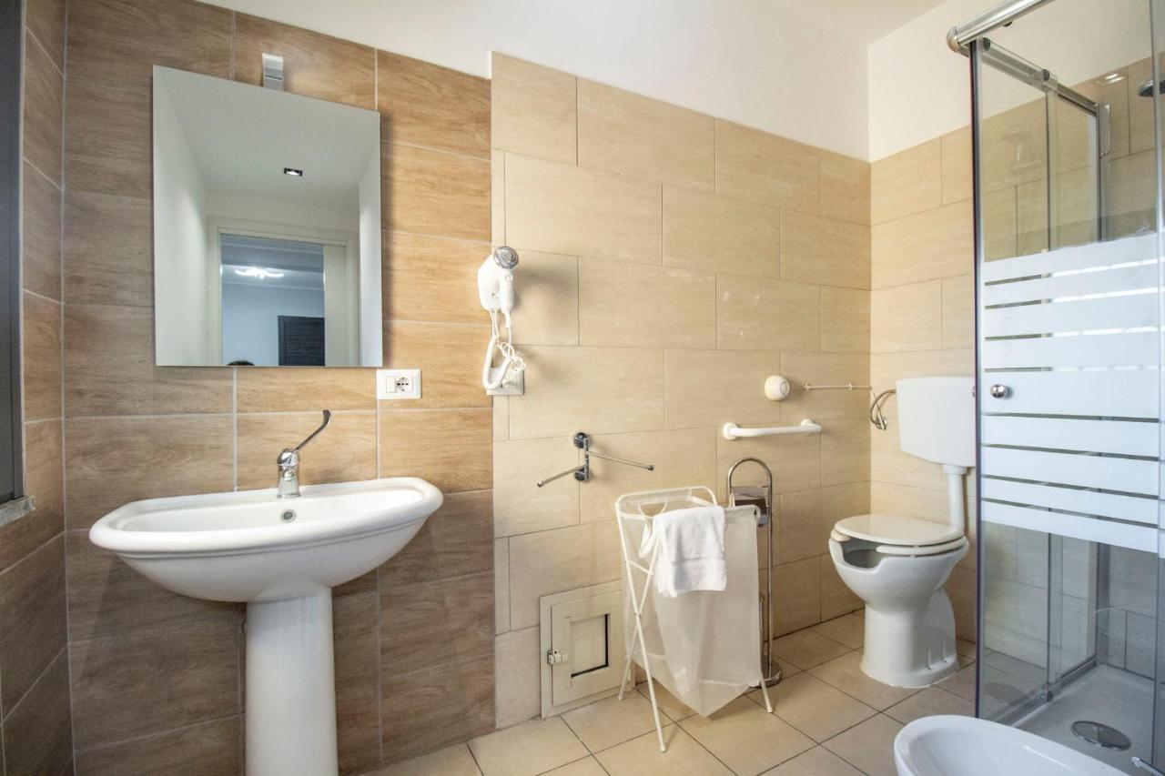 Royal Playa Suite And Apartament -Private Parking- Self Chek Out Catania Exterior photo