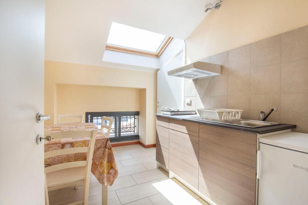 Royal Playa Suite And Apartament -Private Parking- Self Chek Out Catania Exterior photo