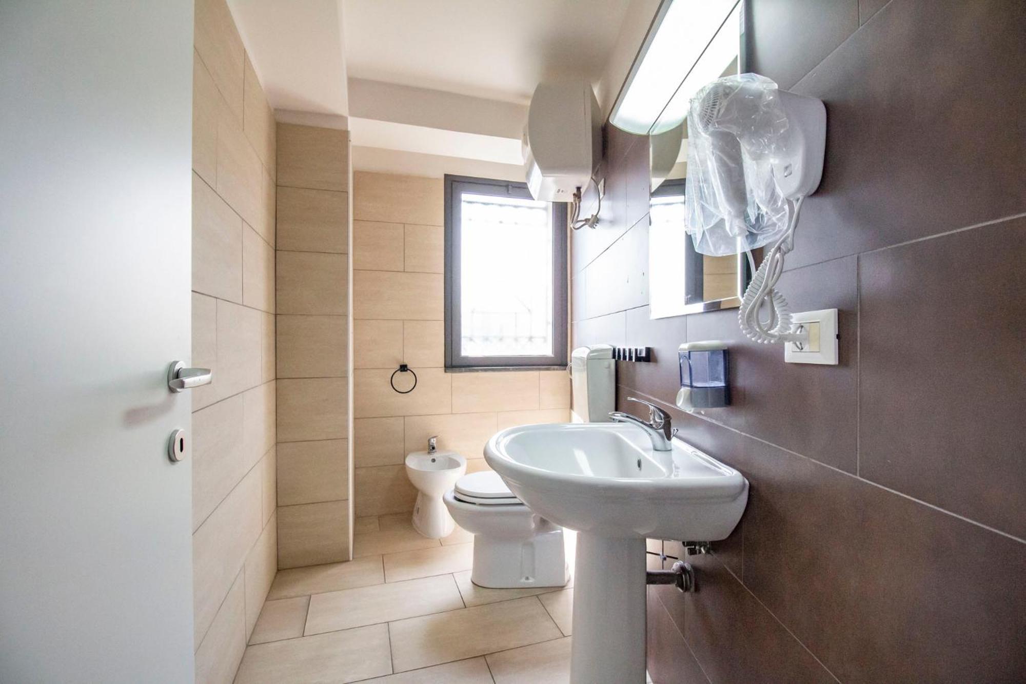 Royal Playa Suite And Apartament -Private Parking- Self Chek Out Catania Exterior photo